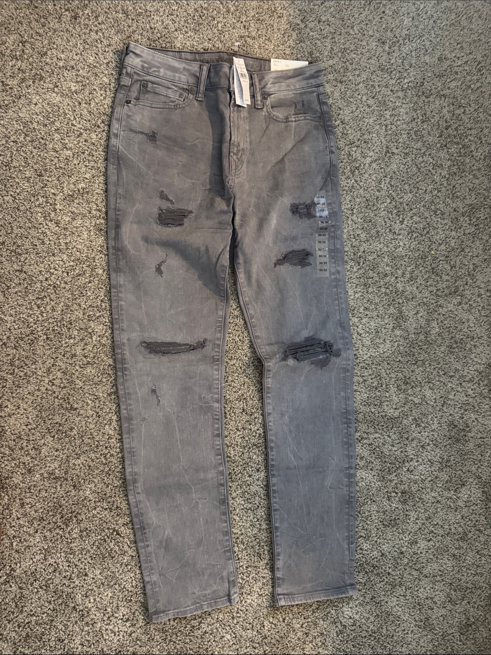 American Eagle Men's Distressed Gray Slim Jeans